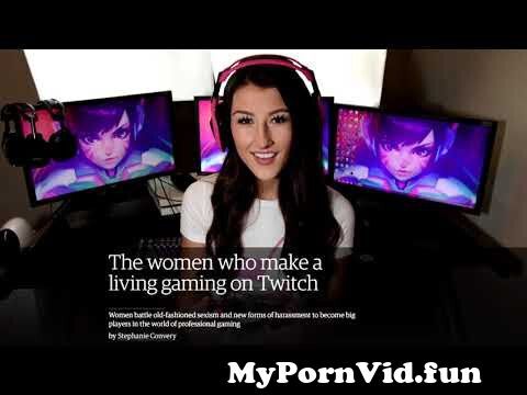 Gamer Girls Porn Videos - Naked Live