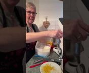 Baking Nana