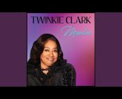 Twinkie Clark - Topic