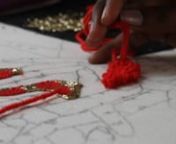 Du 20 février au 5 mars, les étudiants du pôle Mode de LISAA Paris partent découvrir les savoir-faire textiles en Inde. Ils participeront à un workshop de broderie traditionnelle et industrielle à New Delhi puis partiront à la découverte des savoir-faire en matière de teinture et d&#39;impression à Jaipur.nEn savoir plus : www.lisaa.com/fr/actualite-ecole-art-applique/voyage-decouverte-des-techniques-de-broderie-et-teinturerie-en-indennPlus d&#39;informations sur les formations : http://bit.ly