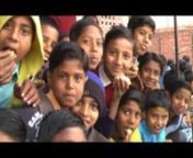 The singer Verenice supports poor children in the slums of New Delhi with her Aktion Lebensretter. The children wrote new lyrics for Verenice&#39;s new single