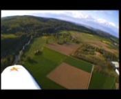 This is a Video i made with my new 2,4 Ghz Camera Setup flying smoothly over some Fields (KX131 - Hobbywireless). Flying FPV with Focus Goggles. Video is recorded with a Canon XM2 Camera and edited with Vegas Video. nMultiplex Easystar FPV Onboard Cam flying over Giessen Wieseck (Germany)