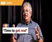 Zaid Ibrahim advises Muhyiddin Yassin and his PN comrades to emulate Anwar Ibrahim’s example of prioritising leadership for all races.&#60;br/&#62;&#60;br/&#62;&#60;br/&#62;&#60;br/&#62;Read More: &#60;br/&#62;https://www.freemalaysiatoday.com/category/nation/2024/03/10/time-to-get-real-about-getting-non-malay-support-zaid-tells-muhyiddin/&#60;br/&#62;&#60;br/&#62;Laporan Lanjut: &#60;br/&#62;https://www.freemalaysiatoday.com/category/bahasa/tempatan/2024/03/10/muhyiddin-perlu-realistik-untuk-dapat-sokongan-bukan-melayu-kata-zaid/&#60;br/&#62;&#60;br/&#62;&#60;br/&#62;Free Malaysia Today is an independent, bi-lingual news portal with a focus on Malaysian current affairs.&#60;br/&#62;&#60;br/&#62;Subscribe to our channel - http://bit.ly/2Qo08ry&#60;br/&#62;------------------------------------------------------------------------------------------------------------------------------------------------------&#60;br/&#62;Check us out at https://www.freemalaysiatoday.com&#60;br/&#62;Follow FMT on Facebook: https://bit.ly/49JJoo5&#60;br/&#62;Follow FMT on Dailymotion: https://bit.ly/2WGITHM&#60;br/&#62;Follow FMT on X: https://bit.ly/48zARSW &#60;br/&#62;Follow FMT on Instagram: https://bit.ly/48Cq76h&#60;br/&#62;Follow FMT on TikTok : https://bit.ly/3uKuQFp&#60;br/&#62;Follow FMT Berita on TikTok: https://bit.ly/48vpnQG &#60;br/&#62;Follow FMT Telegram - https://bit.ly/42VyzMX&#60;br/&#62;Follow FMT LinkedIn - https://bit.ly/42YytEb&#60;br/&#62;Follow FMT Lifestyle on Instagram: https://bit.ly/42WrsUj&#60;br/&#62;Follow FMT on WhatsApp: https://bit.ly/49GMbxW &#60;br/&#62;------------------------------------------------------------------------------------------------------------------------------------------------------&#60;br/&#62;Download FMT News App:&#60;br/&#62;Google Play – http://bit.ly/2YSuV46&#60;br/&#62;App Store – https://apple.co/2HNH7gZ&#60;br/&#62;Huawei AppGallery - https://bit.ly/2D2OpNP&#60;br/&#62;&#60;br/&#62;#FMTNews #ZaidIbrahim #MuhyiddinYassin #PerikatanNasional #ToGetReal #NonMalay #Support
