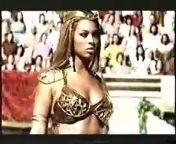 an pepsi greek commercial on the Coliseo whit britney beyonce , pink &#60;br/&#62;We Will Rock You&#92;