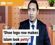 Wan Ahmad Fayhsal Wan Ahmad Kamal says Muslims should not be so paranoid as to think that everything is a challenge to Islam.&#60;br/&#62;&#60;br/&#62;&#60;br/&#62;Read More: https://www.freemalaysiatoday.com/category/nation/2024/04/08/shoe-logo-row-makes-islam-look-petty-says-bersatu-man/ &#60;br/&#62;&#60;br/&#62;Laporan Lanjut: https://www.freemalaysiatoday.com/category/bahasa/tempatan/2024/04/07/jangan-paranoid-bukan-semua-hal-cabar-islam-kata-wan-fayhsal/&#60;br/&#62;&#60;br/&#62;Free Malaysia Today is an independent, bi-lingual news portal with a focus on Malaysian current affairs.&#60;br/&#62;&#60;br/&#62;Subscribe to our channel - http://bit.ly/2Qo08ry&#60;br/&#62;------------------------------------------------------------------------------------------------------------------------------------------------------&#60;br/&#62;Check us out at https://www.freemalaysiatoday.com&#60;br/&#62;Follow FMT on Facebook: https://bit.ly/49JJoo5&#60;br/&#62;Follow FMT on Dailymotion: https://bit.ly/2WGITHM&#60;br/&#62;Follow FMT on X: https://bit.ly/48zARSW &#60;br/&#62;Follow FMT on Instagram: https://bit.ly/48Cq76h&#60;br/&#62;Follow FMT on TikTok : https://bit.ly/3uKuQFp&#60;br/&#62;Follow FMT Berita on TikTok: https://bit.ly/48vpnQG &#60;br/&#62;Follow FMT Telegram - https://bit.ly/42VyzMX&#60;br/&#62;Follow FMT LinkedIn - https://bit.ly/42YytEb&#60;br/&#62;Follow FMT Lifestyle on Instagram: https://bit.ly/42WrsUj&#60;br/&#62;Follow FMT on WhatsApp: https://bit.ly/49GMbxW &#60;br/&#62;------------------------------------------------------------------------------------------------------------------------------------------------------&#60;br/&#62;Download FMT News App:&#60;br/&#62;Google Play – http://bit.ly/2YSuV46Wan Ahmad Fayhsal Wan Ahmad Kamal&#60;br/&#62;App Store – https://apple.co/2HNH7gZ&#60;br/&#62;Huawei AppGallery - https://bit.ly/2D2OpNP&#60;br/&#62;&#60;br/&#62;#FMTNews #WanAhmadFayhsal #Verns #ShoeLogo #Islam #LooksPetty