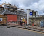 A former Edinburgh pub, which has lain vacant for the last four years, is being demolished this week ahead of plans to build new homes in the area. &#60;br/&#62;&#60;br/&#62;Smithies Ale House on Eyre Place was built in the 1980s and served as a public house until its closure in March 2020. Last year the council approved plans for the demolition of the building and ‘clearance of the adjacent land’ including 22 trees to make way for 11 homes - nine maisonettes, two flats and a shared garden. &#60;br/&#62;
