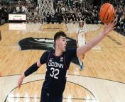 UConn Huskies Cut Down Nets: Can they Three-peat next season? from gucci blue