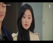Hyun-woo (Kim Soo-hyun) and Hae-in (Kim Ji-won) declare they are a married couple to a friendly but inquisitive neighbor. With the relationship now out in the open, Hae-in suggests they should enjoy the honeymoon phase of their marriage.&#60;br/&#62;&#60;br/&#62;Watch Queen of Tears on Netflix: https://www.netflix.com/title/81707950&#60;br/&#62;&#60;br/&#62;Subscribe to Netflix K-Content: https://bit.ly/2IiIXqV&#60;br/&#62;Follow Netflix K-Content on Instagram, Twitter, and Tiktok: @netflixkcontent&#60;br/&#62;&#60;br/&#62;#QueenOfTears #KimSoohyun #KimJiwon #Netflix #Kdrama&#60;br/&#62;&#60;br/&#62;ABOUT NETFLIX K-CONTENT&#60;br/&#62;&#60;br/&#62;Netflix K-Content is the channel that takes you deeper into all types of Netflix Korean Content you LOVE. Whether you’re in the mood for some fun with the stars, want to relive your favorite moments, need help deciding what to watch next based on your personal taste, or commiserate with like-minded fans, you’re in the right place.&#60;br/&#62;&#60;br/&#62;All things NETFLIX K-CONTENT.