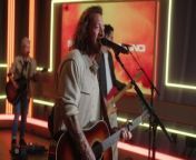 TYLER HUBBARD - TAKE ME BACK (PERFORMANCE VIDEO) (Take Me Back)&#60;br/&#62;&#60;br/&#62; Composer Lyricist: Tyler Hubbard, Corey Crowder, Chris LaCorte&#60;br/&#62; Film Director: Rand Smith&#60;br/&#62;&#60;br/&#62;© 2024 Hubbard House Records, Inc., under exclusive license to UMG Recordings Inc.&#60;br/&#62;