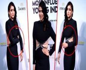 Mannara Chopra gets trolled for her too Hot Look, faced Ugly Comments on Internet. Watch Video to know more &#60;br/&#62; &#60;br/&#62;#MannaraChopra #MannaraChopraInterview #MannaraChopraTrolled &#60;br/&#62;&#60;br/&#62;~PR.132~ED.140~HT.318~