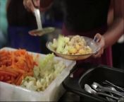 Chicken with potatoes, carrot-and-cabbage salad: it looks like a detox meal, but it&#39;s the menu at a school cafeteria in Rio de Janeiro, Brazil, which is seeking new ways to fight childhood obesity.