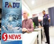 The Central Database Hub (PADU) system has complied with security features and met international standards, the Dewan Rakyat was told on Tuesday (March 26). &#60;br/&#62;&#60;br/&#62;Economy Minister Rafizi Ramli said that despite more than two million attempts daily to access the system illegally, all have been thwarted and the PADU system remains impenetrable.&#60;br/&#62;&#60;br/&#62;WATCH MORE: https://thestartv.com/c/news&#60;br/&#62;SUBSCRIBE: https://cutt.ly/TheStar&#60;br/&#62;LIKE: https://fb.com/TheStarOnline