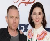 Ewan McGregor and Mary Elizabeth Winstead furnished their house with pieces from the set of their TV series ‘A Gentleman in Moscow’.