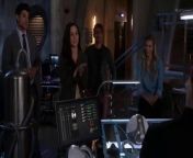 The Stitchers team investigates the murder of an ex-Air Force officer who is found murdered, and the trail leads to a former co-worker and renowned UFO expert.