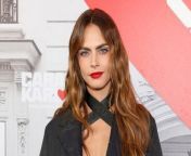 Two days after her &#36;7 million LA mansion burned to the ground, it’s been reported Cara Delevingne is set to be comforted by her parents and friends in the UK as she recovers from the shock and continues to star in ‘Cabaret’ in London.