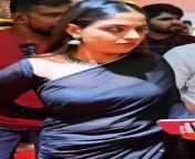Actress Nikhila Vimal Navel show from kajal navel