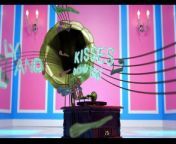 Music video by Kelly Rowland performing Kisses Down Low. ©: Republic Records, a division of UMG Recordings, Inc.
