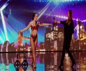 Stephen meets acrobat Orissa Kelly backstage, who reveals she likes shooting arrows with her feet! After a quick archery lesson, will the Judges be just as impressed with her act? &#60;br/&#62;
