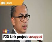 The decision follows the concessionaire’s failure to fulfil six of 11 conditions set by Putrajaya.&#60;br/&#62;&#60;br/&#62;Read More: &#60;br/&#62;https://www.freemalaysiatoday.com/category/nation/2024/04/17/govt-scraps-pjd-link-project/ &#60;br/&#62;&#60;br/&#62;Laporan Lanjut: &#60;br/&#62;https://www.freemalaysiatoday.com/category/bahasa/tempatan/2024/04/17/kerajaan-batal-projek-pjd-link-kata-fahmi/&#60;br/&#62;&#60;br/&#62;Free Malaysia Today is an independent, bi-lingual news portal with a focus on Malaysian current affairs.&#60;br/&#62;&#60;br/&#62;Subscribe to our channel - http://bit.ly/2Qo08ry&#60;br/&#62;------------------------------------------------------------------------------------------------------------------------------------------------------&#60;br/&#62;Check us out at https://www.freemalaysiatoday.com&#60;br/&#62;Follow FMT on Facebook: https://bit.ly/49JJoo5&#60;br/&#62;Follow FMT on Dailymotion: https://bit.ly/2WGITHM&#60;br/&#62;Follow FMT on X: https://bit.ly/48zARSW &#60;br/&#62;Follow FMT on Instagram: https://bit.ly/48Cq76h&#60;br/&#62;Follow FMT on TikTok : https://bit.ly/3uKuQFp&#60;br/&#62;Follow FMT Berita on TikTok: https://bit.ly/48vpnQG &#60;br/&#62;Follow FMT Telegram - https://bit.ly/42VyzMX&#60;br/&#62;Follow FMT LinkedIn - https://bit.ly/42YytEb&#60;br/&#62;Follow FMT Lifestyle on Instagram: https://bit.ly/42WrsUj&#60;br/&#62;Follow FMT on WhatsApp: https://bit.ly/49GMbxW &#60;br/&#62;------------------------------------------------------------------------------------------------------------------------------------------------------&#60;br/&#62;Download FMT News App:&#60;br/&#62;Google Play – http://bit.ly/2YSuV46&#60;br/&#62;App Store – https://apple.co/2HNH7gZ&#60;br/&#62;Huawei AppGallery - https://bit.ly/2D2OpNP&#60;br/&#62;&#60;br/&#62;#FMTNews #FahmiFadzil #PJDLink #PetalingJaya