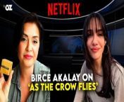 The third season of the series As The Crow Flies, starring Birce Akalay, has been released on Netflix! All the details about the English-dubbed Turkish television series As The Crow Flies are in this interview. If you want more Egnlish news like this, don&#39;t forget to follow Özlem Gürses!&#60;br/&#62;&#60;br/&#62;To Support me: &#60;br/&#62;https://www.youtube.com/channel/UCojOP7HHZvM2nZz4Rwnd6-Q/join&#60;br/&#62;&#60;br/&#62;World Agenda in 5 Minutes with Özlem Gürses&#60;br/&#62;Podcast Link : https://open.spotify.com/episode/2BrfT4VHgTtUJcevyM2cLn?si=rIy-2Q8eS7O0y9zvblRArw&#60;br/&#62;&#60;br/&#62;Özlem Gürses interprets the agenda for you!&#60;br/&#62;•••&#60;br/&#62;&#60;br/&#62;To be informed about new videos - https://bit.ly/3dEwomR&#60;br/&#62;•••&#60;br/&#62;- Social Media -&#60;br/&#62;https://www.instagram.com/ozlemgurses/&#60;br/&#62;https://twitter.com/OzlemGurses&#60;br/&#62;http://www.ozlemgurses.com/&#60;br/&#62;•••&#60;br/&#62;For collaboration and offers :iletisim@ozlemgurses.com&#60;br/&#62;&#60;br/&#62;#ÖzlemGürses #Birceakalay #asthecrowflies